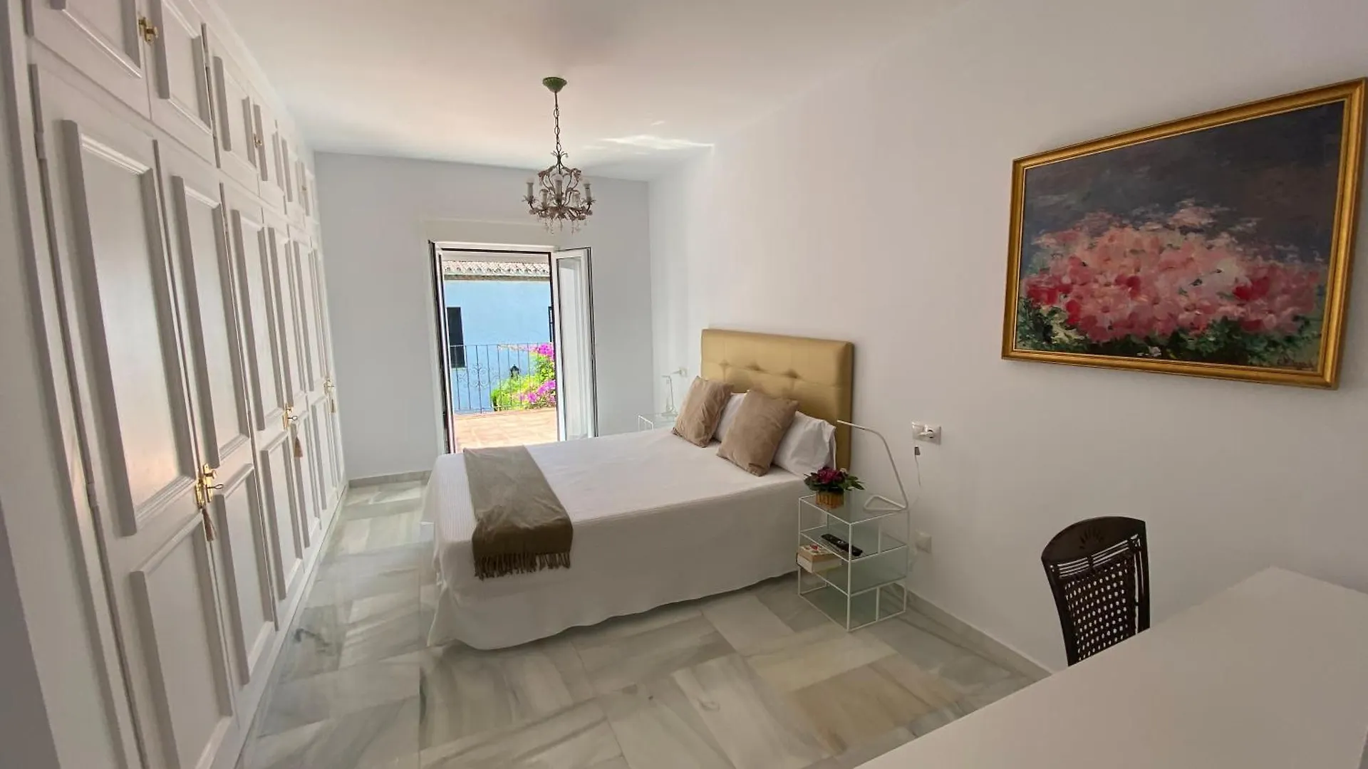 Apartment Tarifa Especial, Sin Aglomeraciones En Piscina Y Playa, Cerca De Puerto Banus Estepona Spain