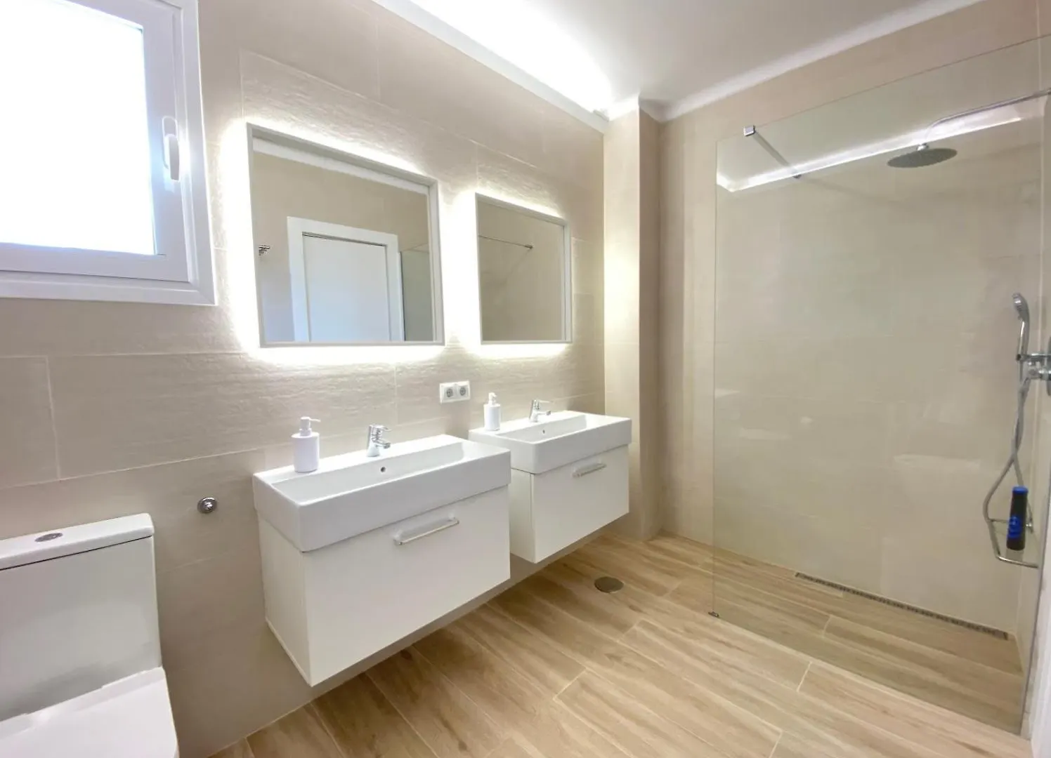 Apartamento Tarifa Especial, Sin Aglomeraciones En Piscina Y Playa, Cerca De Puerto Banus Estepona