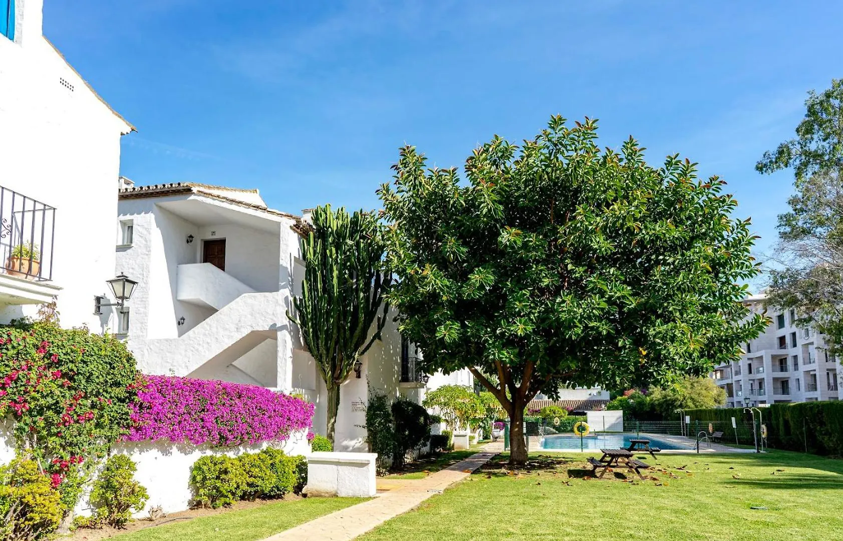 Apartamento Tarifa Especial, Sin Aglomeraciones En Piscina Y Playa, Cerca De Puerto Banus Estepona España
